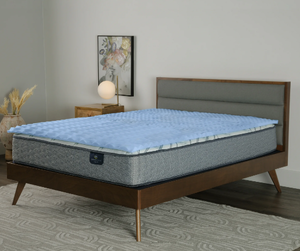 lot 203 image: Serta 1.5 Comfort Zone Cooling Memory Foam Mattress Topper, Twin-XL