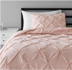 lot 208 image: Amazon Basics Pinch Pleat All-Season Down-Alternative Comforter 2-Piece Bedding Set, Geometric, TwinTwinXL, Blush