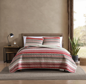 lot 241 image: QueenFull Size Eddie Bauer - Reversible Cotton Bedding with Matching Shams