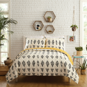 lot 515 image: King Size 3PCS Jungalow Prosperity White Quilt Set