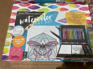 lot 298 image: LOT OF 4 Art 101 Budding Artist Watercolor Art Painting Set for Children to Adults