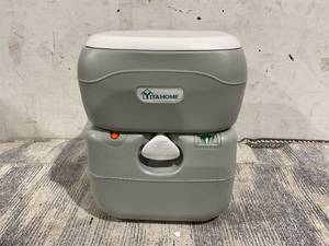lot 56 image: YITAHOME Portable Toilet Camping Porta Potty 5.8 Gallon