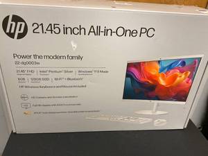 lot 10 image: HP 21.45 inch All-in-One Windows Desktop Intel Processor J5040 8GB RAM 128GB SSD Cashmere White