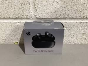 lot 473 image: Beats - Solo Buds True Wireless Earbuds - Matte Black