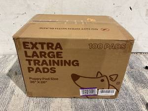 lot 711 image: Puppy Pad Size Extra large Training Pads, 100 Pads 36x28
