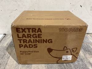 lot 717 image: Puppy Pad Size Extra large Training Pads, 100 Pads 36x28
