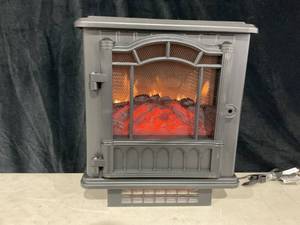 lot 662 image: 3D Electric Fireplace Stove With Infrared Quartz Heater with Life-Like Flame, Power 1500W