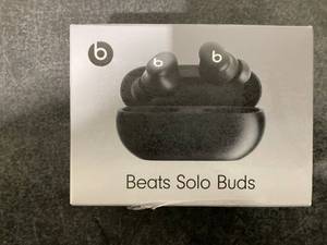 lot 573 image: Beats Solo Buds - True Wireless Earbuds