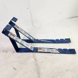 lot 21 image: Lot Of Two Werner Fixed Roof Brackets FRB4510-10 Great Condition