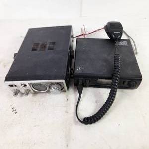 lot 28 image: Lot Of Two CB Radios Radio Shack 21-1597 And Panasonic RJ-3100 UNTESTED