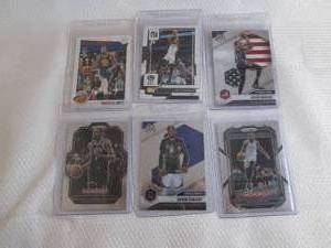 lot 15 image: Kevin Durant Cards...
