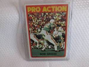 lot 25 image: 1972 Topps Bob Griese Pro Action Ca...