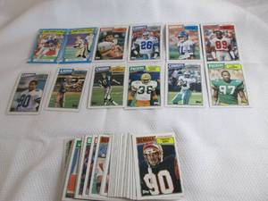 lot 64 image: 1987 Assorted Topps Football Cards...