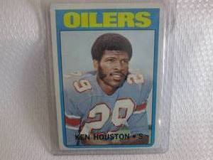 lot 112 image: 1972 Topps Ken Houston Card...