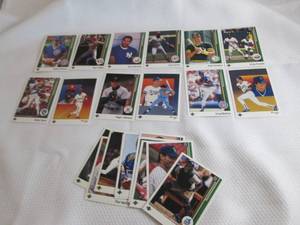lot 127 image: Assorted 1989 Upper Deck Baseball C...