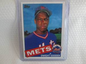 lot 151 image: 1985 Topps Dwight Gooden Rookie Car...