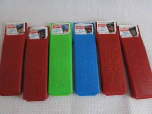 lot 154 image: 1983 Fleer Vend A Stamp Baseball...