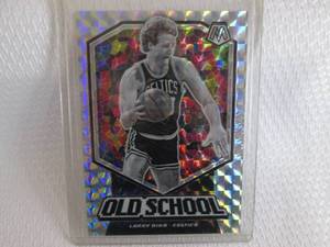 lot 185 image: 2019-20 Mosaic Larry Bird Silver Pr...