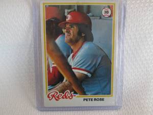 lot 206 image: 1978 Topps Pete Rose Card...