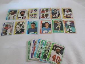 lot 227 image: Assorted 1978 Topps Football Cards...