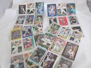 lot 246 image: Mark McGwire Trading Card Lot ...