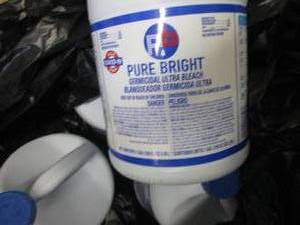 lot 258 image: 6 Gallons Purebright Ultra Bleach...