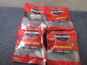 lot 265 image: 4- Jack Links Snacks...