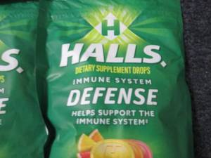 lot 295 image: 6- 30 ct Halls Immune Defense Suppl...