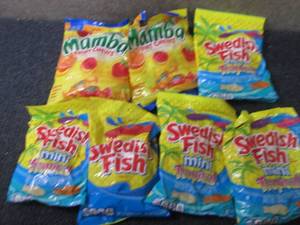 lot 298 image: 6 bags Assorted Snack Candy...