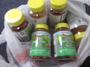 lot 300 image: 6- 60 ct Kids Daily Fiber Gummies...