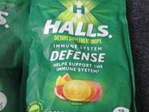 lot 301 image: 6- 30 ct Halls Immune Defense Suppl...