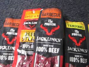 lot 351 image: 12 Jack Links Snacks...