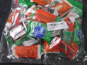 lot 352 image: 2 lb Christmas Chocolate Mix...