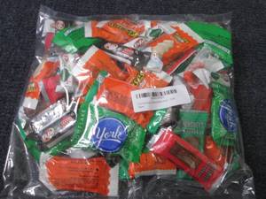 lot 353 image: 2 lb Christmas Chocolate Mix...