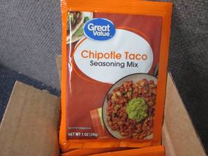 lot 375 image: 12-1 oz Great Value Chipotle Taco S...