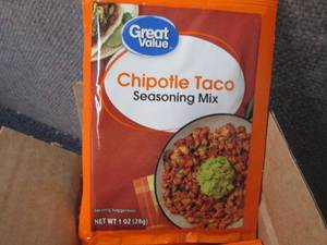 lot 376 image: 12-1 oz Great Value Chipotle Taco S...
