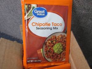 lot 377 image: 12-1 oz Great Value Chipotle Taco S...