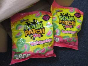 lot 382 image: 12- 5 oz Sour Patch Kids Watermelon...