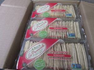 lot 407 image: 12- 6 oz La Panzanella Rosemary Art...