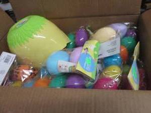 lot 534 image: Box of Fillable Easter Eggs etc...