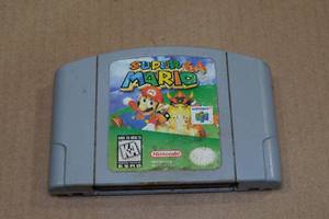 lot 15 image: Nintendo 64 Game Pak -Super Mario 64
