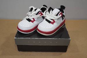 lot 66 image: Nike Childrens AJF 4 Shoes -Size 6