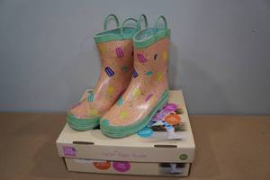 lot 68 image: Girls Rainboots -Size 131