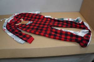 lot 71 image: Set of 2 Carters Christmas Footie PJs -Size 5t