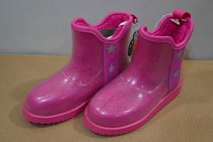 lot 80 image: Wonder Nation Girls Sherpa Lined Boots -Size 13