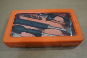 lot 149 image: Ikea Tool Set
