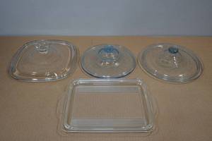 lot 159 image: Assorted Pyrex Glass Lids