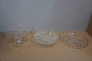 lot 197 image: Assorted White Glassware