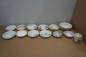 lot 211 image: Assorted Floral China