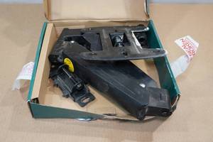 lot 218 image: ONN Hang 32-47 Full Motion TV Wall Mount